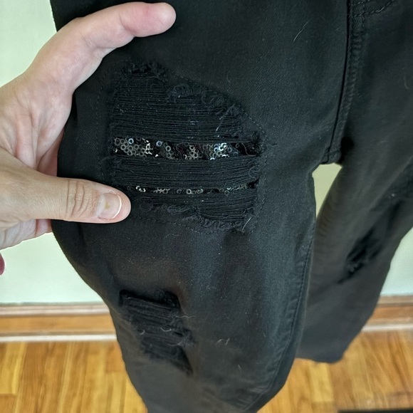 7 for All Mankind ripped sequin skinny - Picture 6 of 7